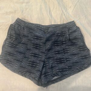 Athleta shorts size small